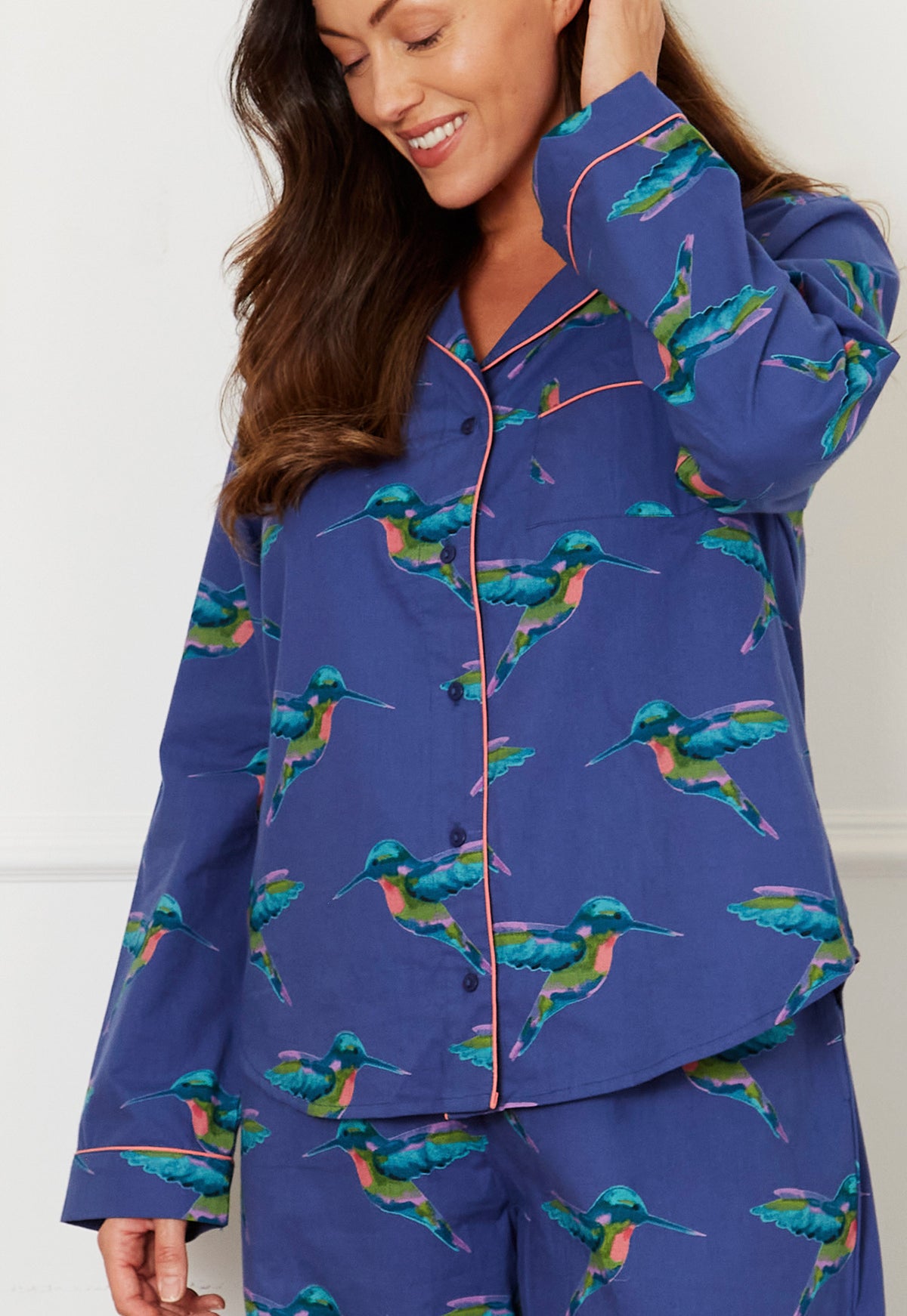 Women's Cotton Traditional Pyjamas in White with Hummingbird Print ...