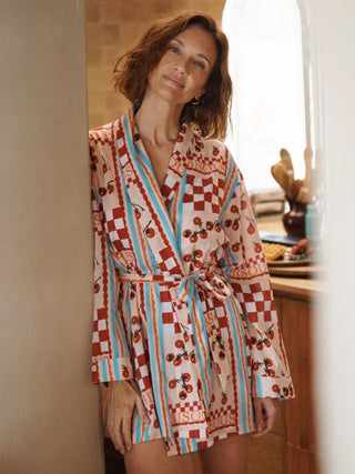 Model waars Tomato print dressing gown